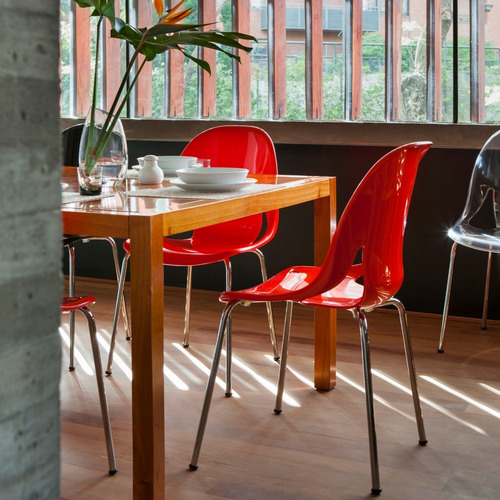 Imagen 2 de 3 de Silla De Comedor Diseño Nina Patas Cromadas 3 Años De Garant
