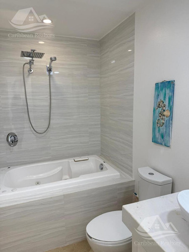 Departamento En Venta En Zona Hotelera Cancun