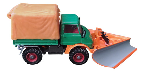 Camión Mercedes Benz Unimog Con Quitanieves Corgi Toy 1:43 Verde (Usado)