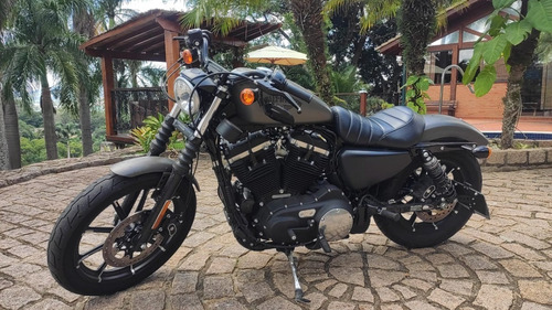 Harley Davidson 883