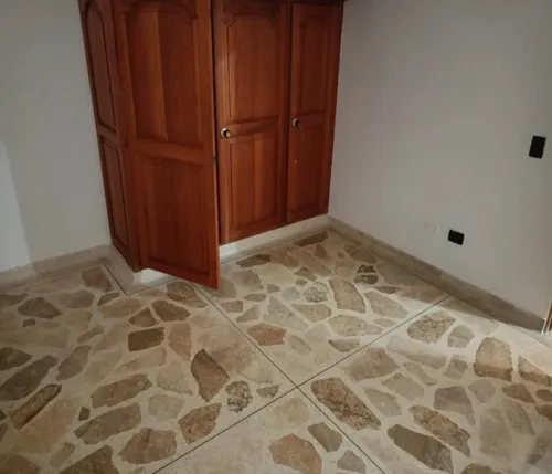 Se Alquila Casa Primer Piso En Simon Bolivar Medellin Ml