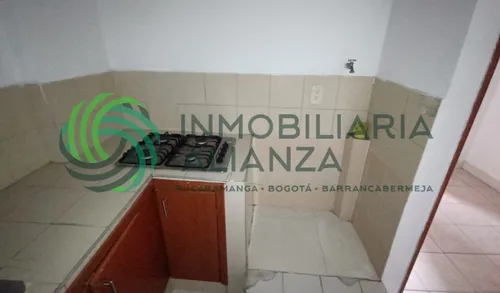 Apartaestudio En Arriendo En Alfonso Lopez. Cod A15403