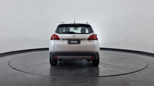 Peugeot 2008 1.6 Feline