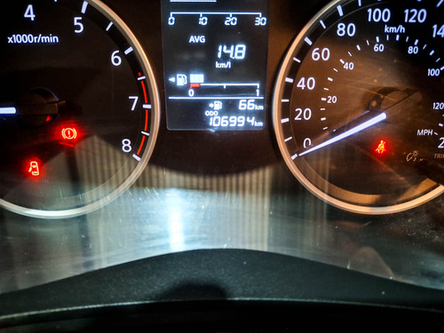 Nissan Versa 1.6 SENSE 4X2 MT 4P