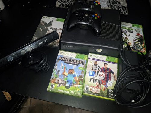 Consola Xbox 360 Con Todas Sus Cosas .anda Muy Bien (Usado)