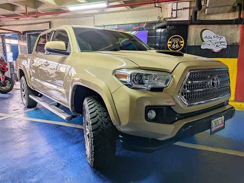 Toyota Tacoma 4*2