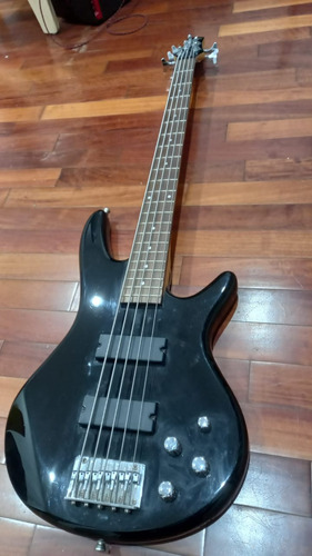 Bajo Ibanez Gio Soundgear 5 Cuerdas