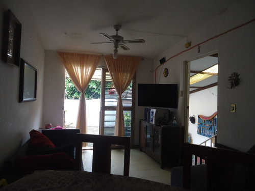 Imagen 3 de 17 de Venta De Casa En El Fraccionamiento Siglo Xxi