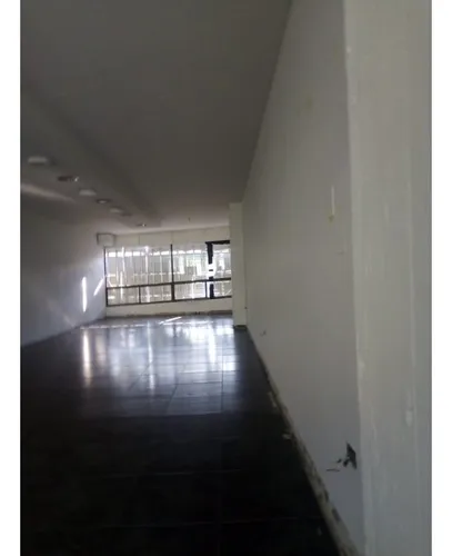 Se Alquila Local En El Centro Manizales