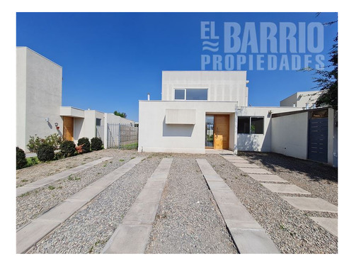 Imagen 4 de 19 de Casa En Venta De 3 Dorm. En Colina