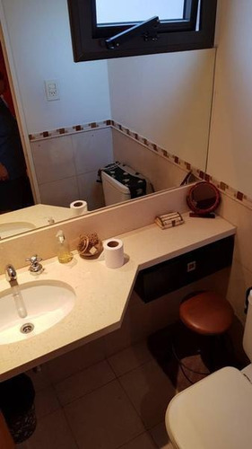 Imagen 13 de 26 de Impecable Piso Exclusivo - 2 Dormitorios - Frente A Club Plaza Yewell