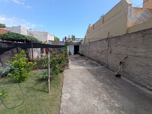 Imagen 2 de 12 de Terreno En Coronado Con Amplio Patio. Permuta
