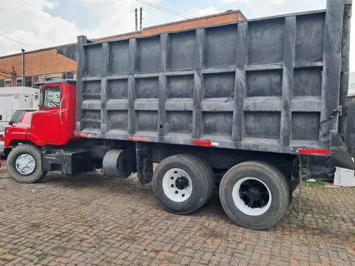 Mack Rd690s Volqueta
