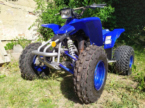 Imagen 5 de 10 de Cuatriciclo Yamaha Blaster