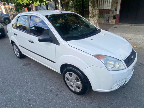 Ford Fiesta 1.6 Max Ambiente Plus Mp3