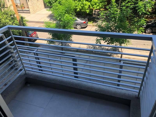 Imagen 11 de 16 de Departamento 2 Ambientes En Venta - Con Balcon - Castelar Centro - Proximo Estacion - Permuta