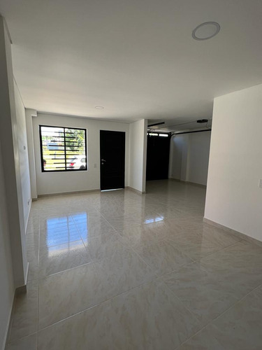 Casa En Venta En El Carmen De Viboral Sector Flores Silvestres ( Via Hacia Rionegro)