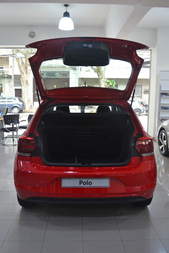 Volkswagen Nuevo Polo Trendline 1.6 110 Cv At // Pestelli