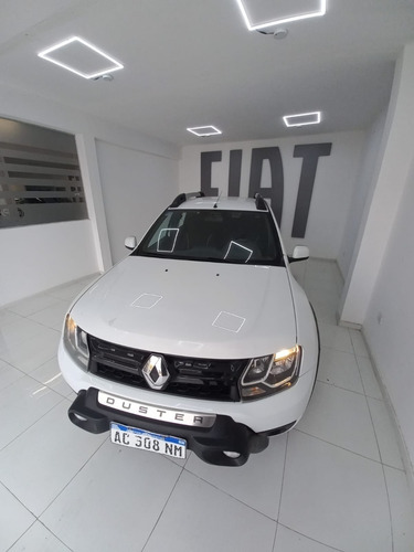 Imagen 8 de 12 de Reanult Duster Oroch Out Sider Plus - 2018 - Blanco