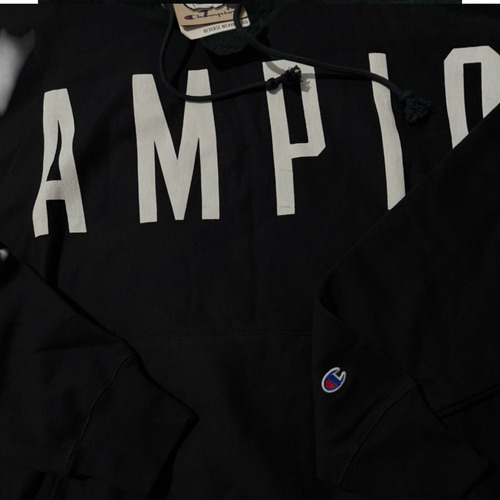 Sudadera Champion Letras Blancas En Pecho Nuevo Y Original