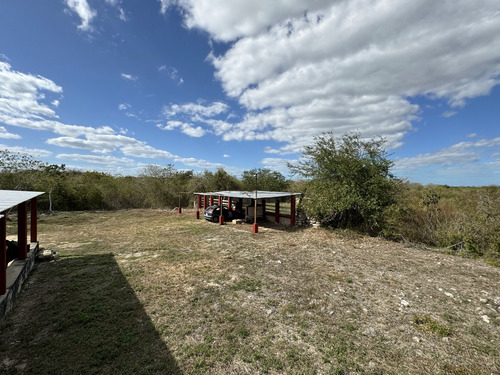 Ranchito Para Desarrollo De Proyecto