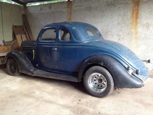 Ford 1935 Cupé 5 Ventanas