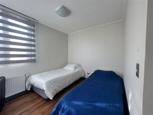 Casa En Venta De 4 Dorm+ Estar + Piscina En Chamiser