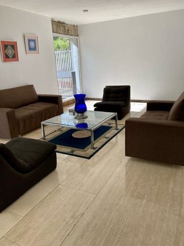 Imagen 12 de 12 de Se Vende Apartamento En Parque Humboldt 145 M² 4h/3b/1p