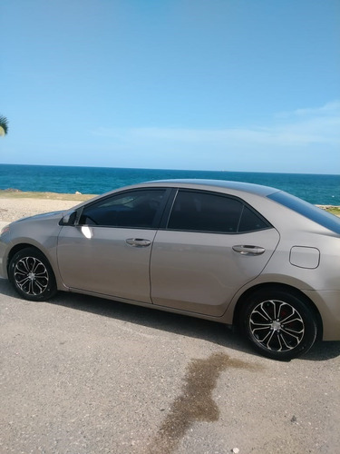Imagen 12 de 15 de Toyota Corolla 2014