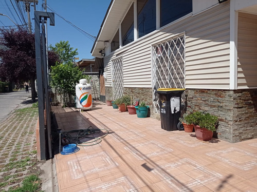 Casa Aislada 222 Mts Construidos Patio