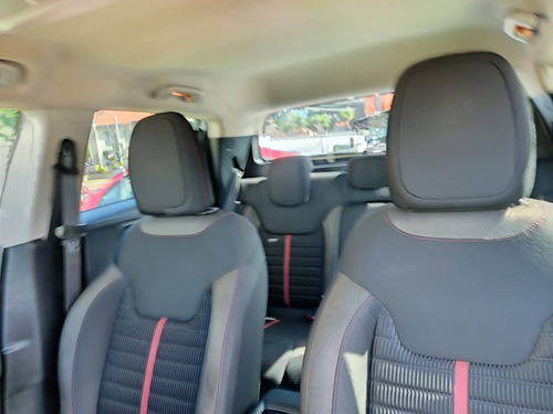 Imagem 7 de 15 de Fiat Toro 1.8 16v Evo Flex Freedom At6