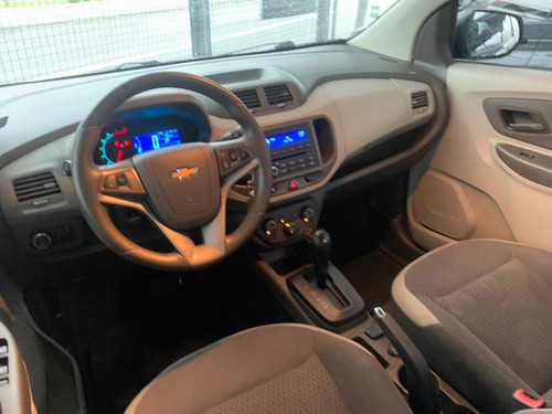 Imagem 12 de 15 de Chevrolet Spin 2014 1.8 Advantage 5l Aut. 5p
