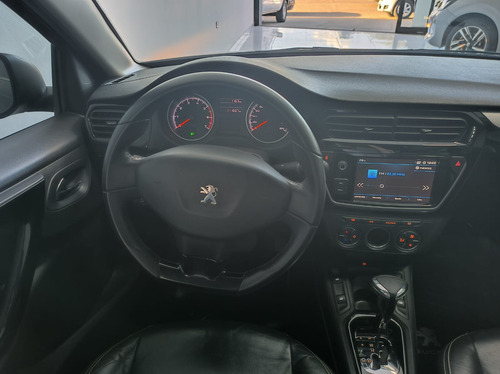 Peugeot 301 1.6 Allure Plus Tip