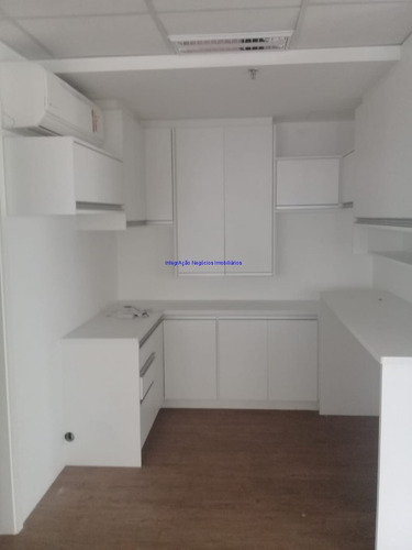 Imagem 11 de 15 de Conjunto Comercial 105m², 02 Banheiros. Condomínio Com Recepção E Segurança 24hrs. Excelente Localização Á 7 Minutos Andando Para A Estação - 21092107 - 70126536