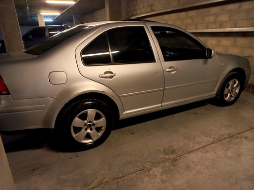 Imagen 11 de 23 de Volkswagen Bora 2011 1.9 Trendline I 100cv