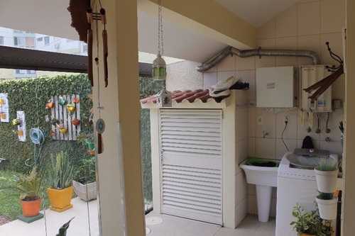 Casa Em Camaquã Com 4 Dormitórios - Lu265889
