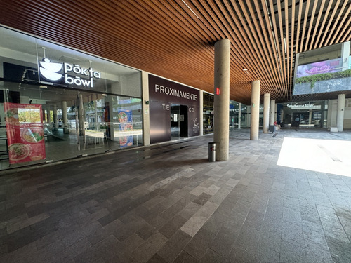 Av Cámara De Comercio Local Comercial En Renta Urban Center Monterreal