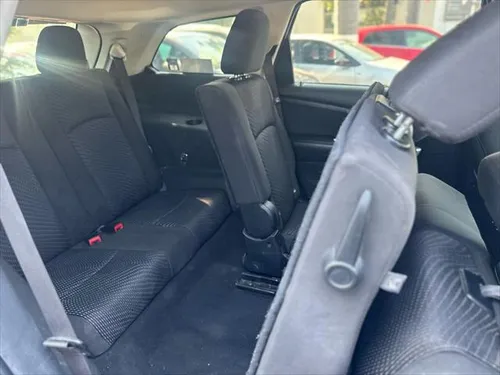 Dodge Journey 2.4 Sxt 7 Pasajeros At