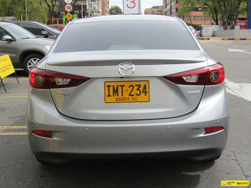 Mazda 3 2.0 Touring