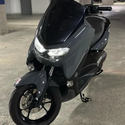 Yamaha N-max 2023