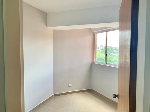 Apartamento En Alquiler/ Santa Monica Ls 24-20352