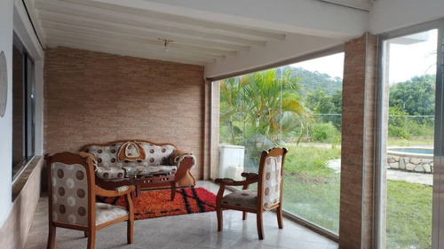 Vera Casa Inmobiliaria Vende Finca O Hacienda En Tocuyito L/firma Ep-2