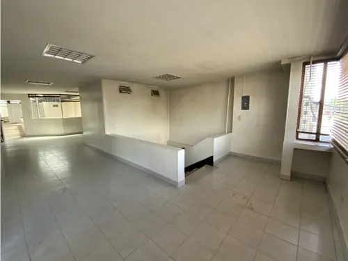 Venta Bodega Zona Industrial Toberin