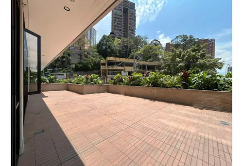 Se Vende Partamento En Poblado