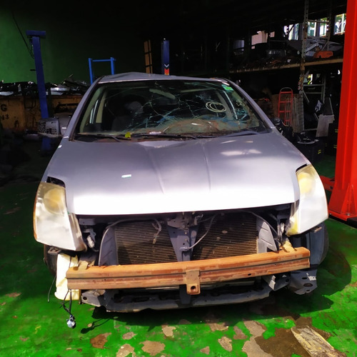 Sentra 2.0 Automatico 2011/12 (sucata)