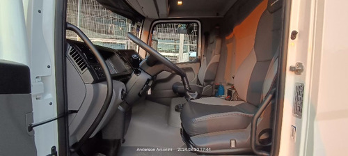 Vw 31330 Ano 2023 Caçamba 14 Mts