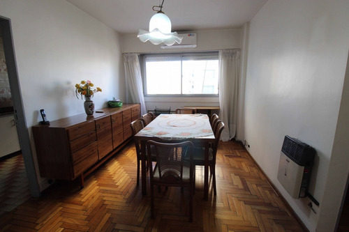 Imagen 8 de 12 de Departamento 2 Ambientes Con Cochera Escucha Oferta