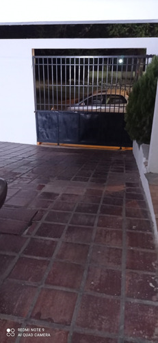 Imagen 28 de 29 de Venta De Casa Urb. Parque Valencia