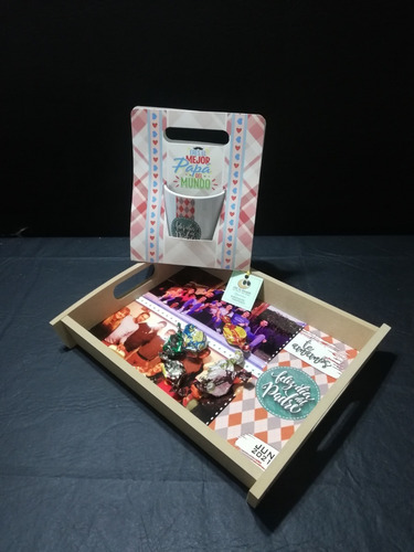 Bandeja Desayuno Sublimada Personalizada + Taza Cerámica