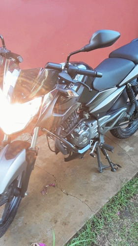 Imagen 4 de 8 de Bajaj Rouser 125 1550km